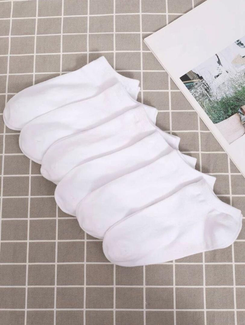 Short women socks / no pics