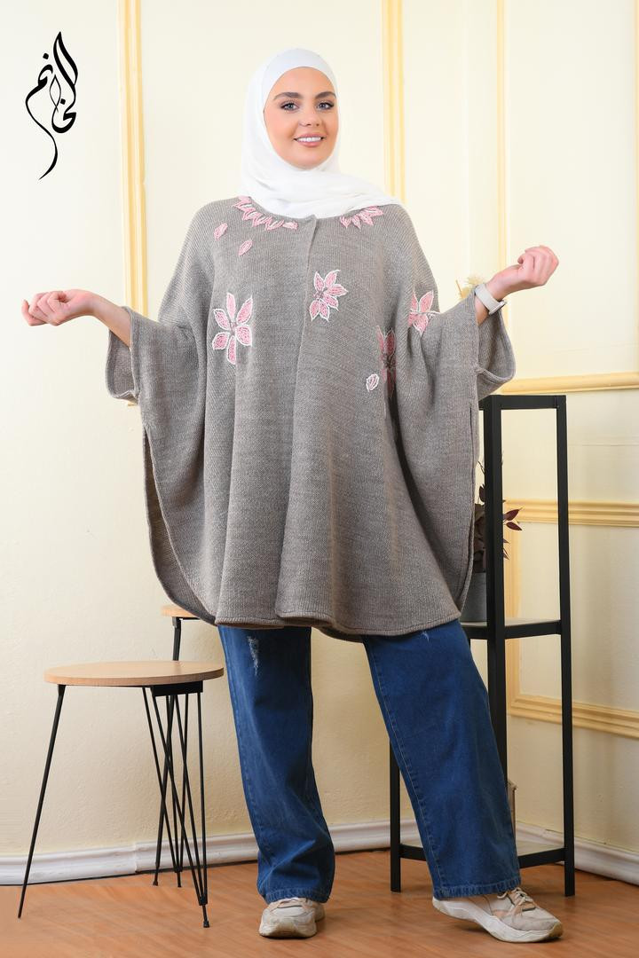 Floral design cape for winter - Hover
