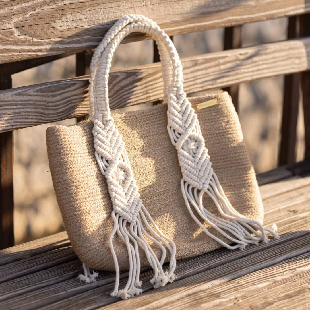 braided design handbag