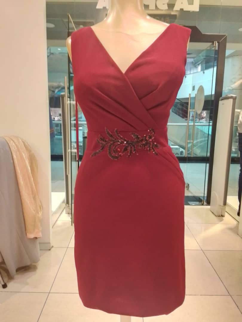 women sleeveless dress - Hover