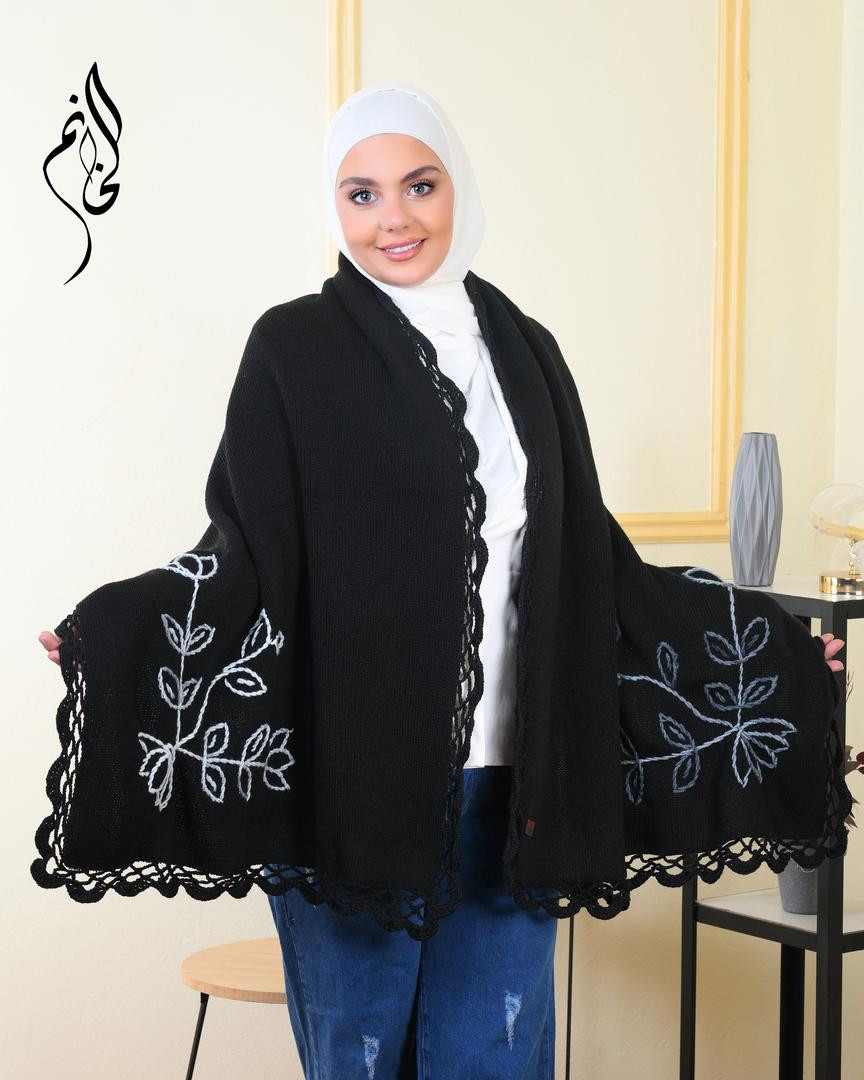 Women winter shawl