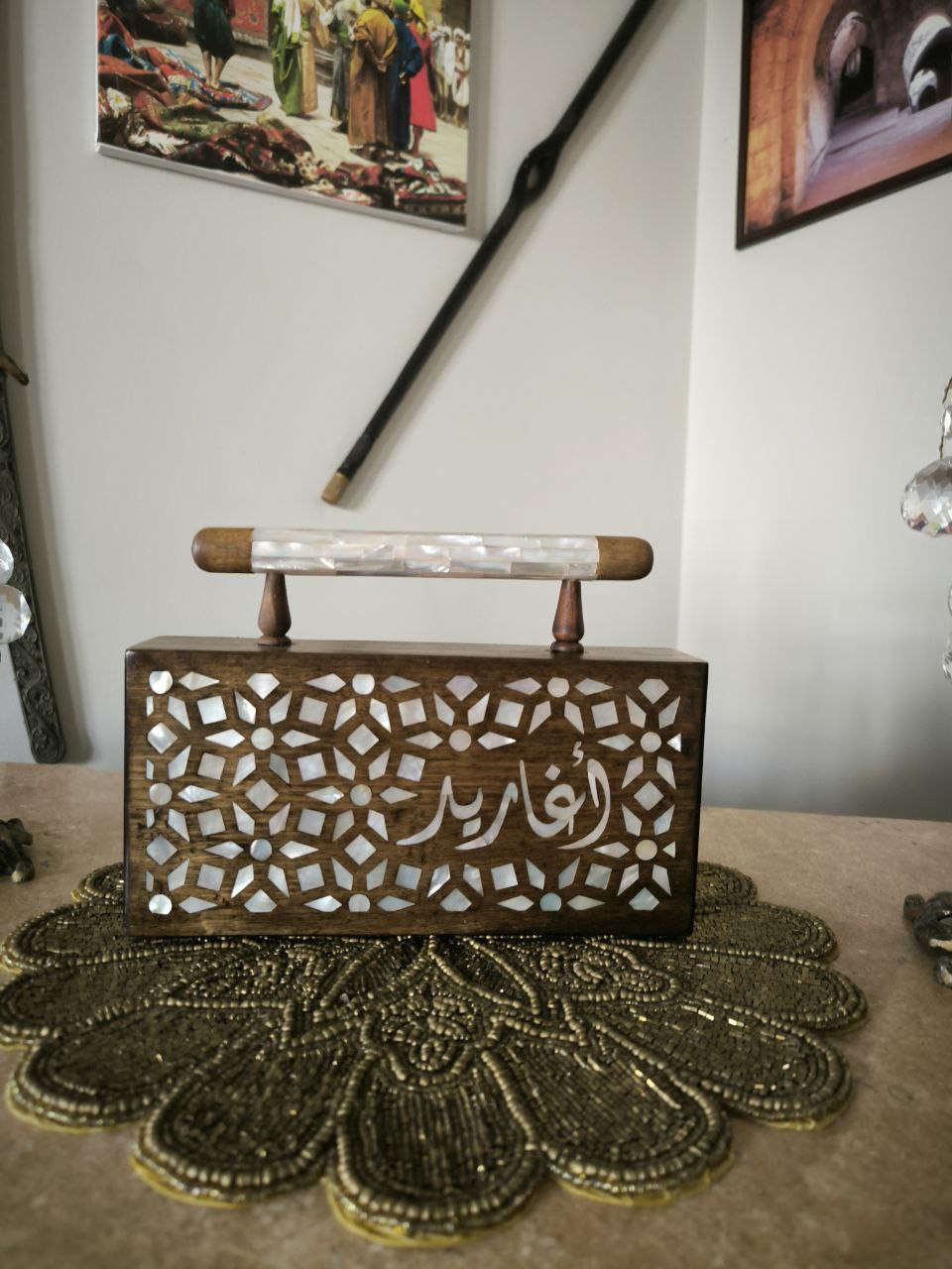 Customized design wooden handbag - Hover