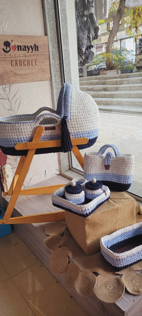 white /blue Baby Port